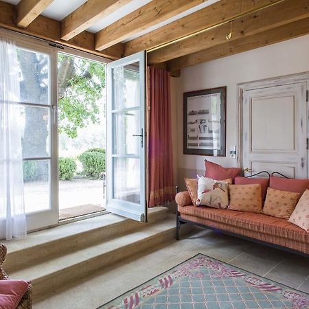 Chateau Talaud Bed & Breakfast Loriol-du-Comtat Екстериор снимка