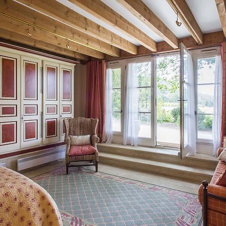 Chateau Talaud Bed & Breakfast Loriol-du-Comtat Екстериор снимка