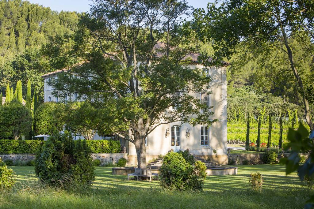 Chateau Talaud Bed & Breakfast Loriol-du-Comtat Екстериор снимка