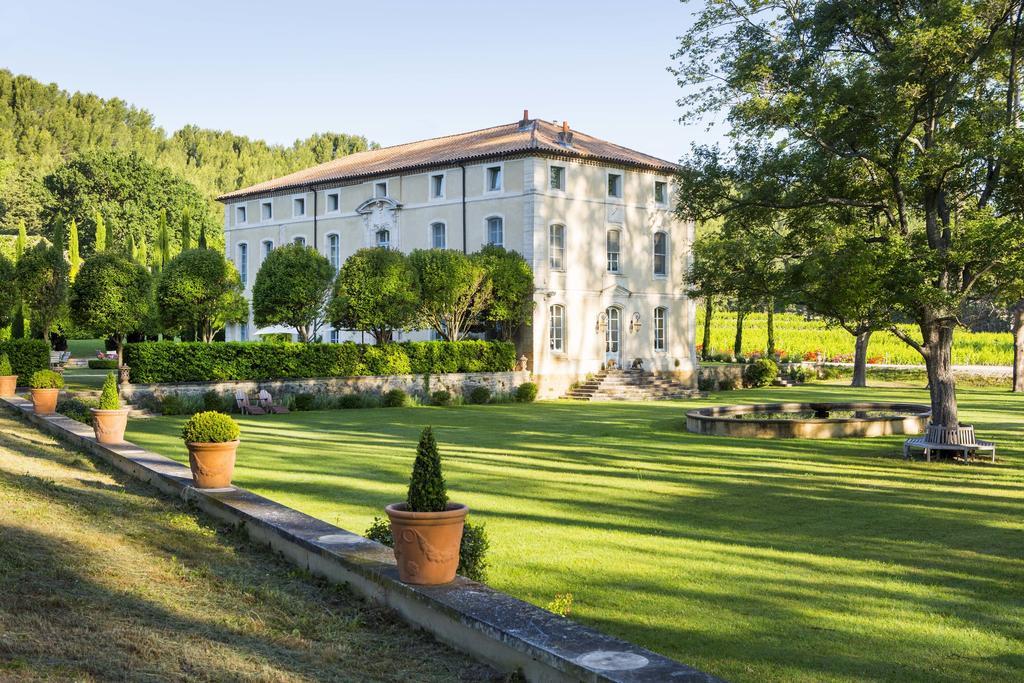 Chateau Talaud Bed & Breakfast Loriol-du-Comtat Екстериор снимка