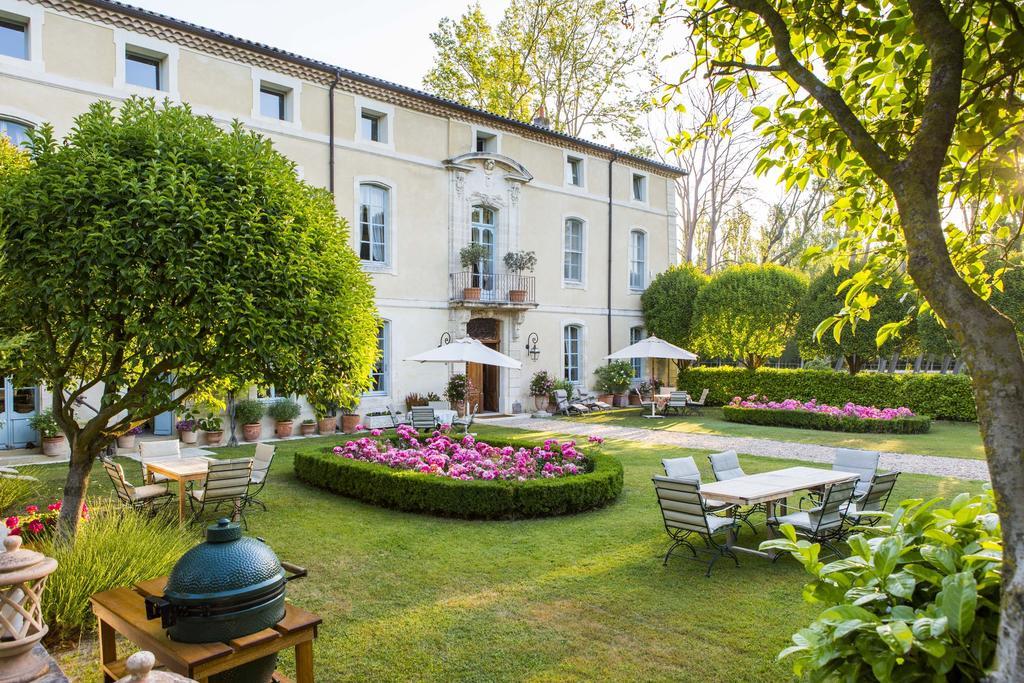 Chateau Talaud Bed & Breakfast Loriol-du-Comtat Екстериор снимка