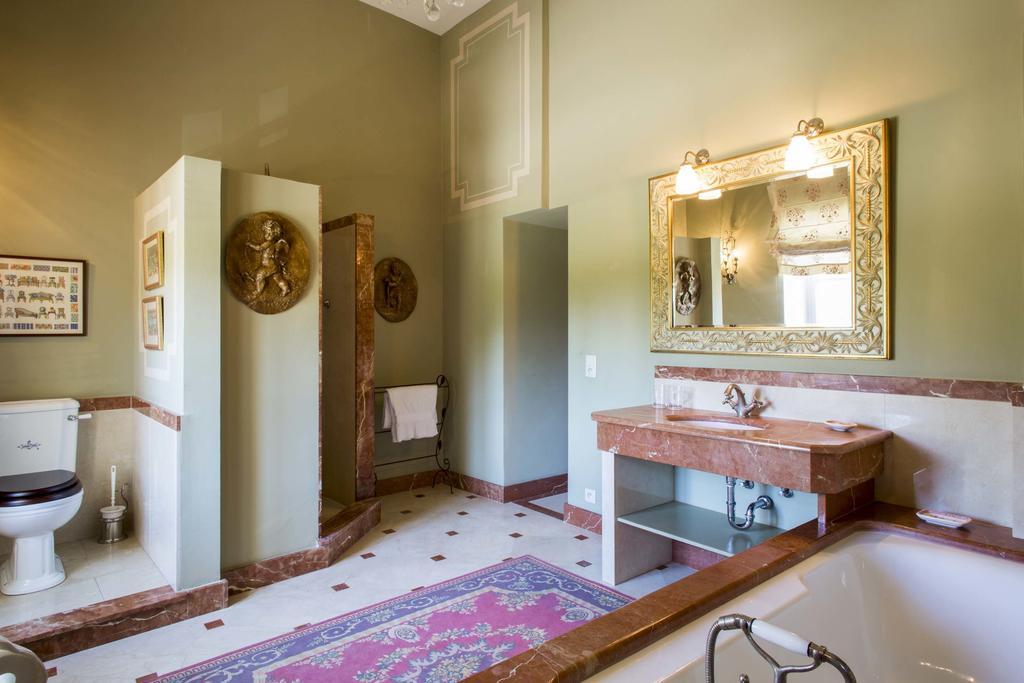 Chateau Talaud Bed & Breakfast Loriol-du-Comtat Стая снимка