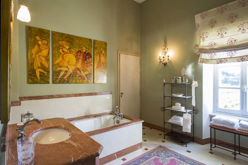 Chateau Talaud Bed & Breakfast Loriol-du-Comtat Стая снимка